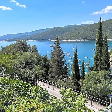 650 Hotel Rabac